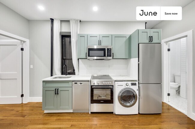 826 9th Ave Unit 2RS