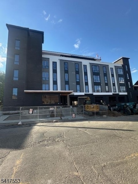 Photo - 50 E 23rd St Unit 407