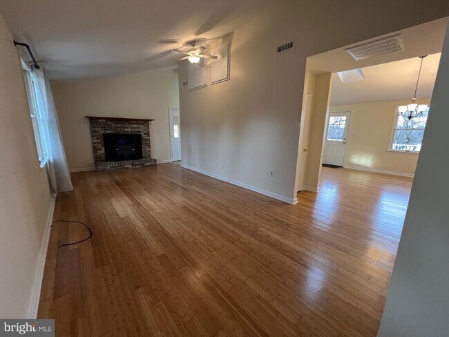 Photo - 13436 Penn Shop Rd