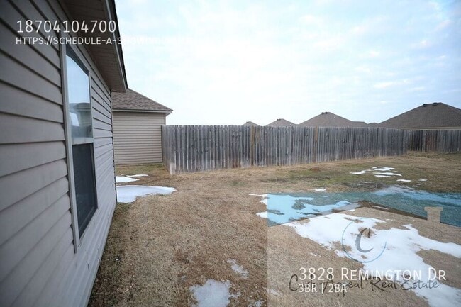 Photo - 3828 Remington Dr