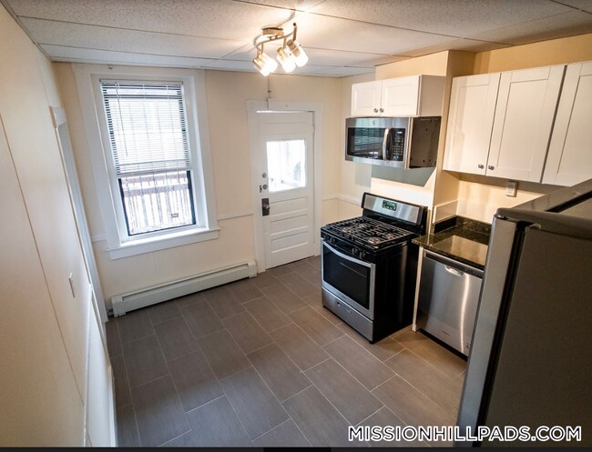 Photo - 882 Huntington Ave Unit 1