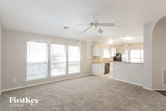 Photo - 2500 Crystal Falls Dr