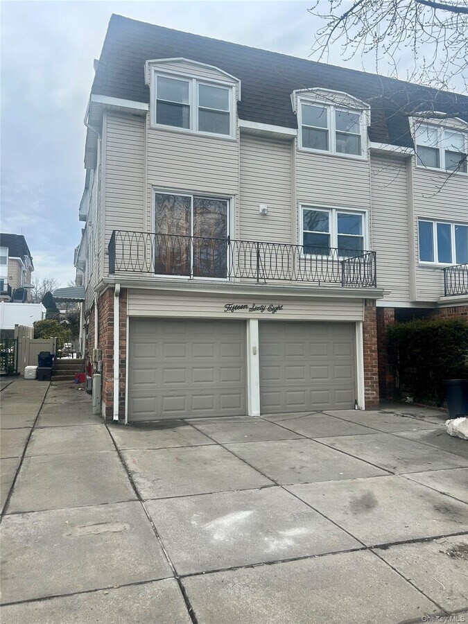 Photo - 15-68-68 216th St