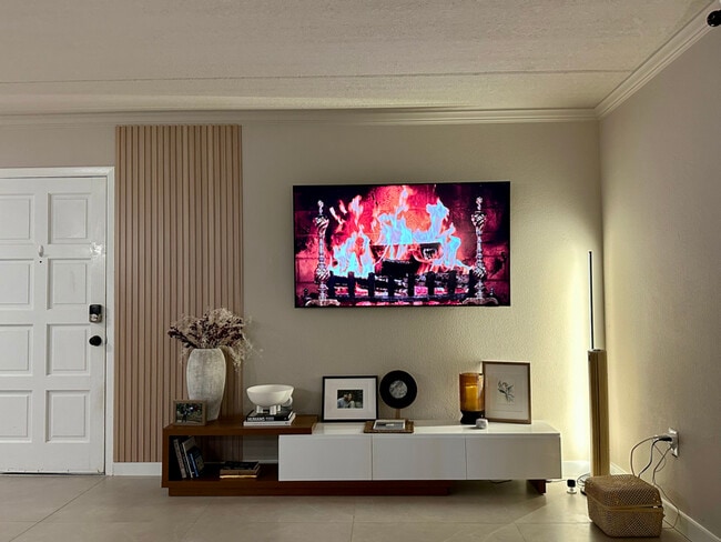 Photo - 105 S Obrien St