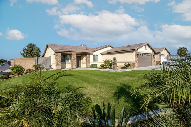 Photo - 6212 Ajooni Ct