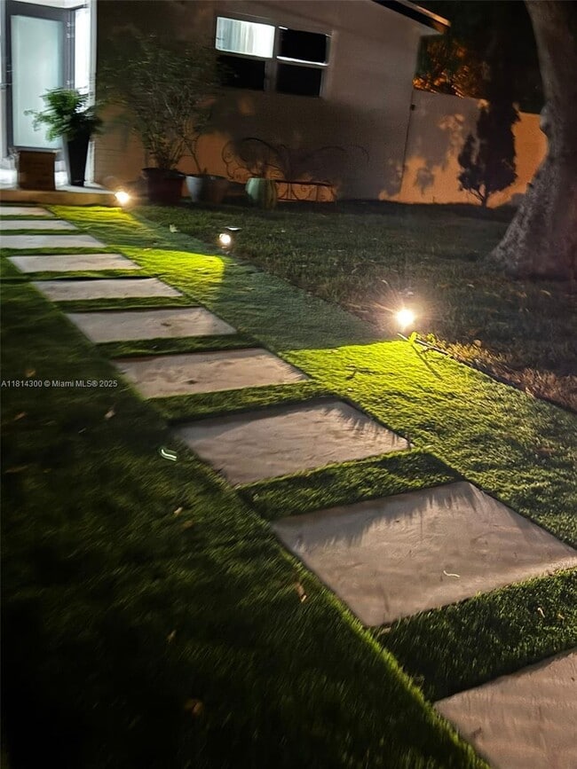 Photo - 1800 NW 7th Ave