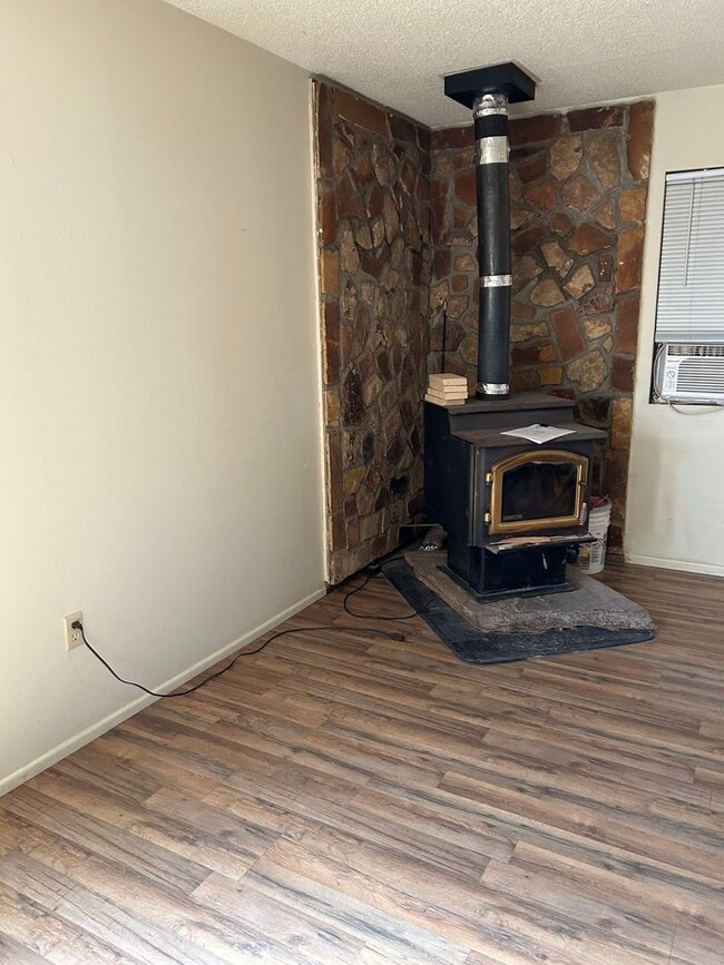 Photo - 2 Bedroom Holbrook Rental