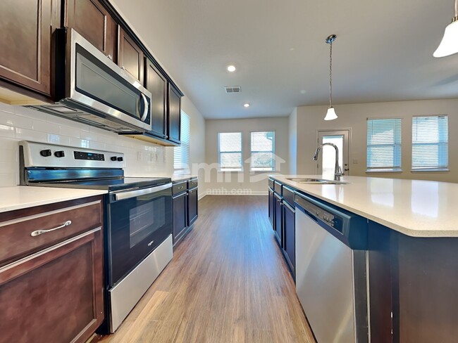 Photo - 1177 Walden Pond Dr