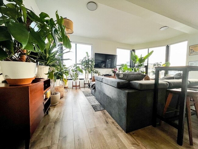 Photo - 1 Sewall St Unidad 407