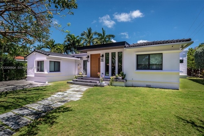 Photo - 115 SW 23rd Rd