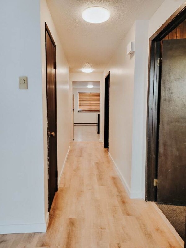 Photo - 116 1st Ave W Unidad 2