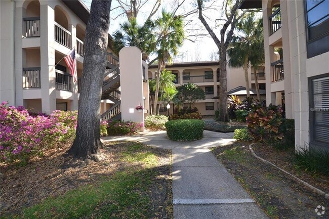 Building Photo - 3399 Mermoor Dr Unit 110 Rental