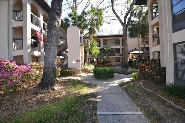 Building Photo - 3399 Mermoor Dr Unit 110 Rental