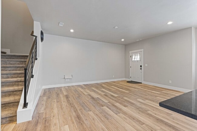 Photo - 2997 Sunburst Dr