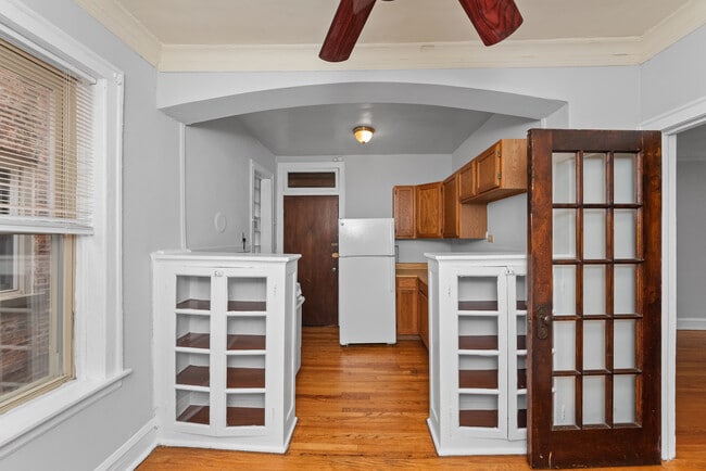 Photo - 4225 N Paulina St Unit 4227-E1