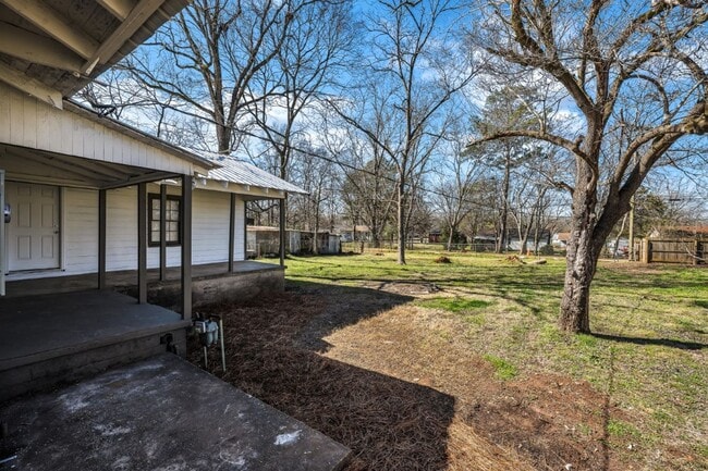 Photo - Spacious 4-Bedroom Beauty in Sylacauga – Huge Deck, Carport & Tons of Charm!