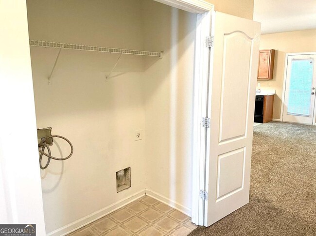 Photo - 6938 Rogers Point