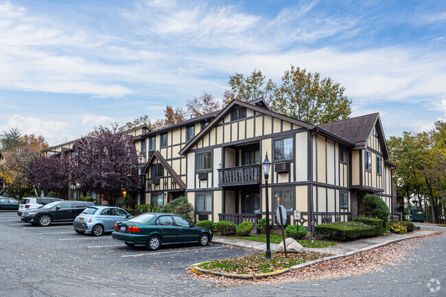 12 Elmwood Park Drive. - Foxwood Square Condos