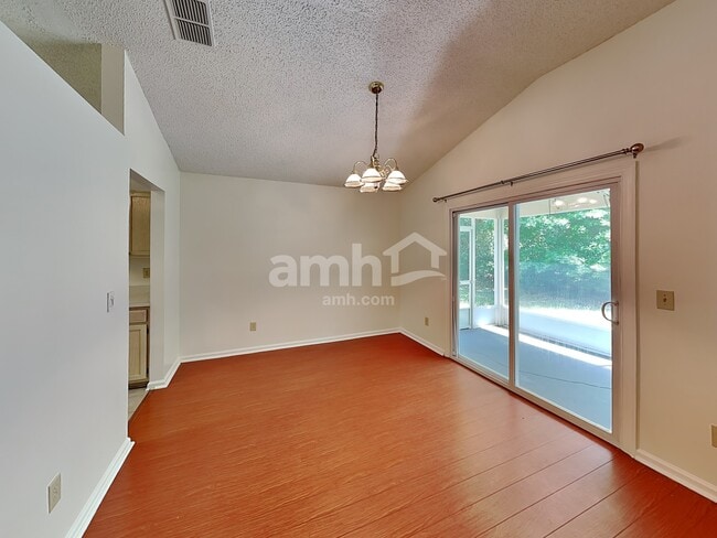 Photo - 7804 Spring Branch Dr S