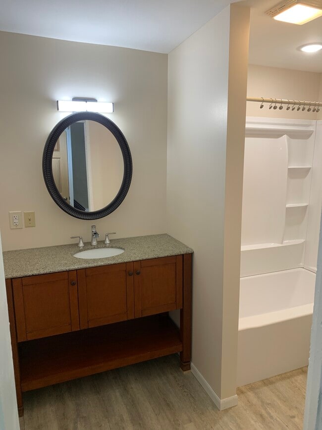 Bathroom - 221 Howard St Townhome