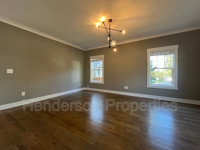 Photo - 705 Baldwin Ave