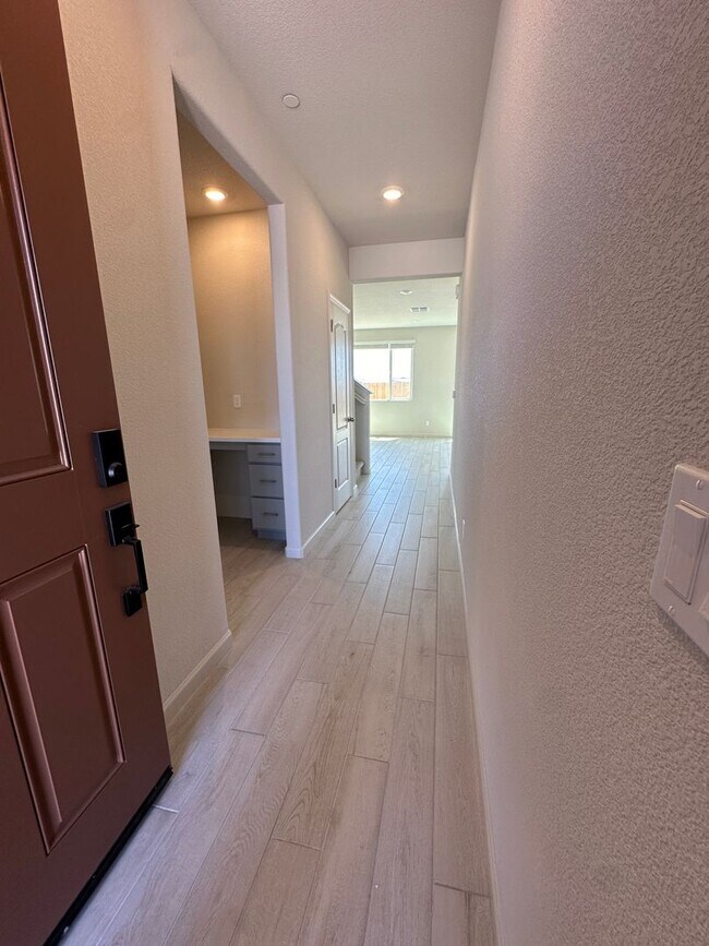 Photo - Welcome to Hawthorn at Arbor Bend Neighbor...