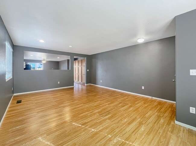 Photo - BIG VALUE small price