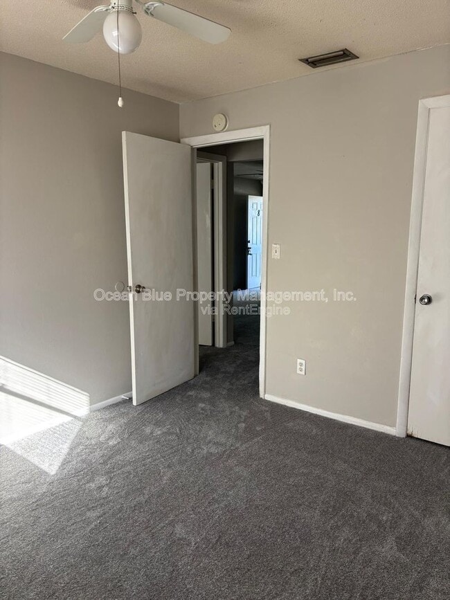 Photo - 1942 Passaic Ave Unit 8