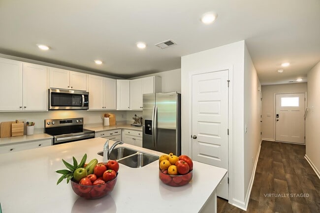 Building Photo - 26 Striker Rd Rental