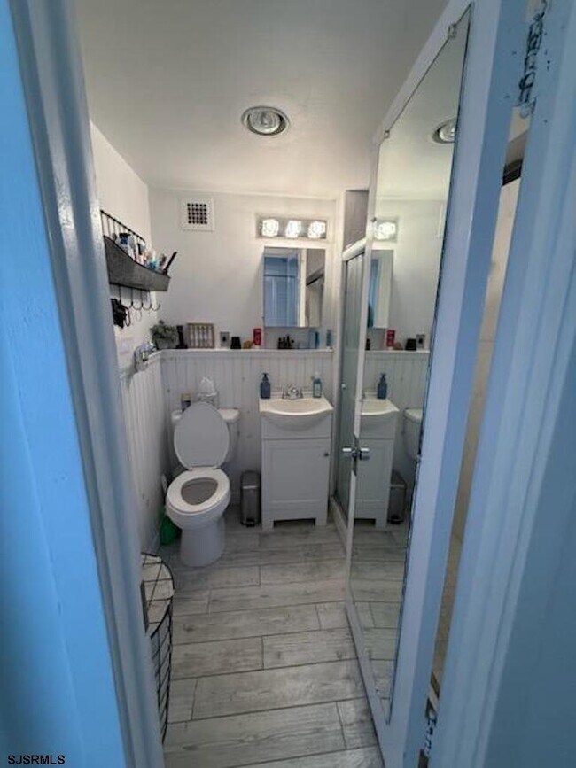 Photo - 2721 Boardwalk Unit 1608