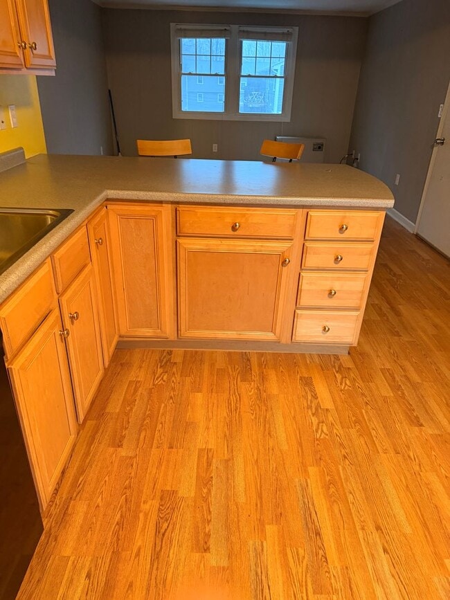 Photo - Downtown Kittery, walking distance to the Portsmouth Naval Shipyard!