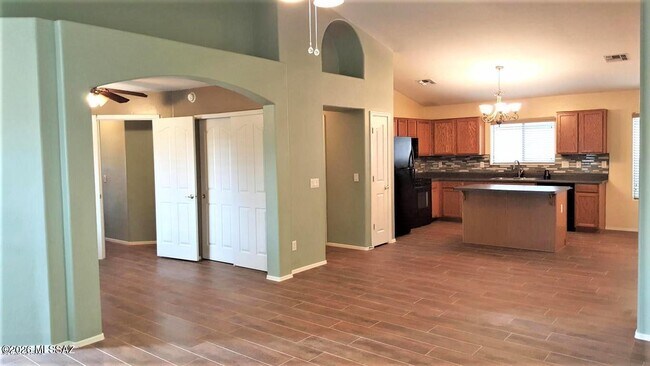 Photo - 10835 S Piety Hill Dr