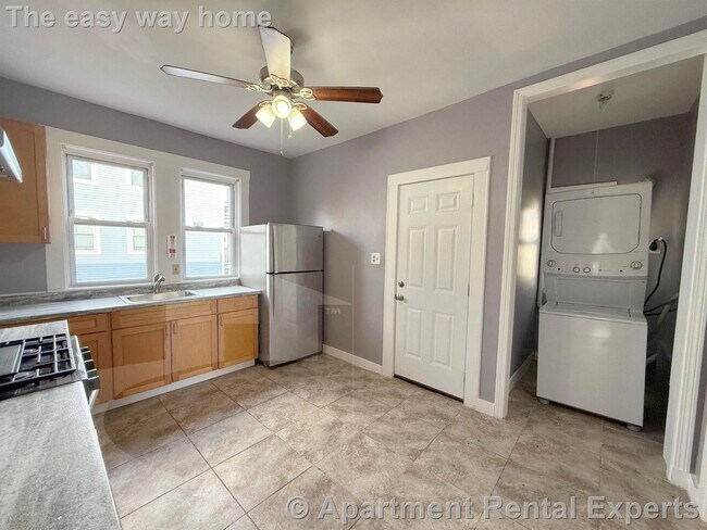 Photo - 196 Sherman St Unidad #2