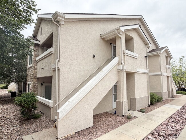 Photo - 3870 Strawberry Field Grove Unit F
