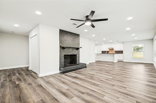 437 Peninsula Dr