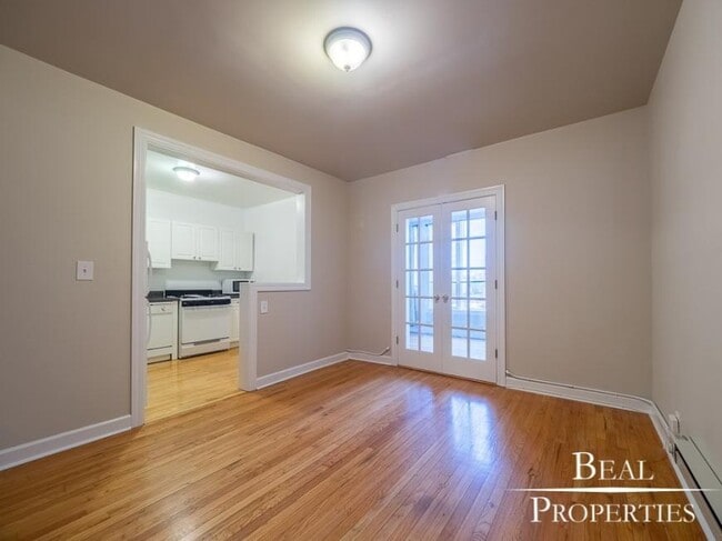 Photo - 3 bedroom in GLENCOE IL 60022 Unit 2