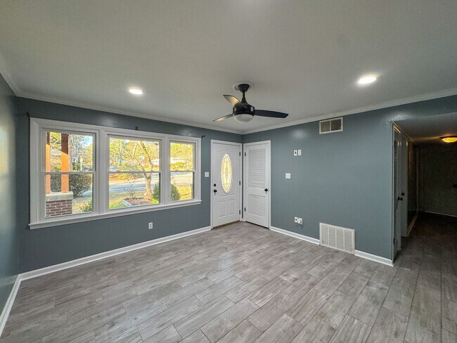 Photo - Charming 3 Bed 1.5 Bath Home with Flex Room