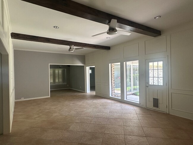 Photo - 7010 Claybrook Dr