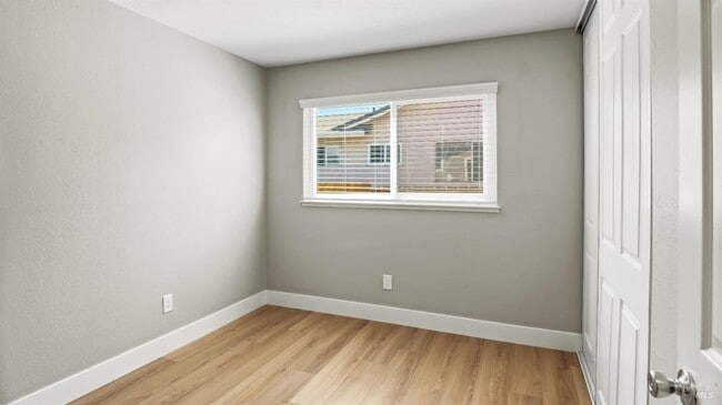 Photo - 340 Mokelumne Dr