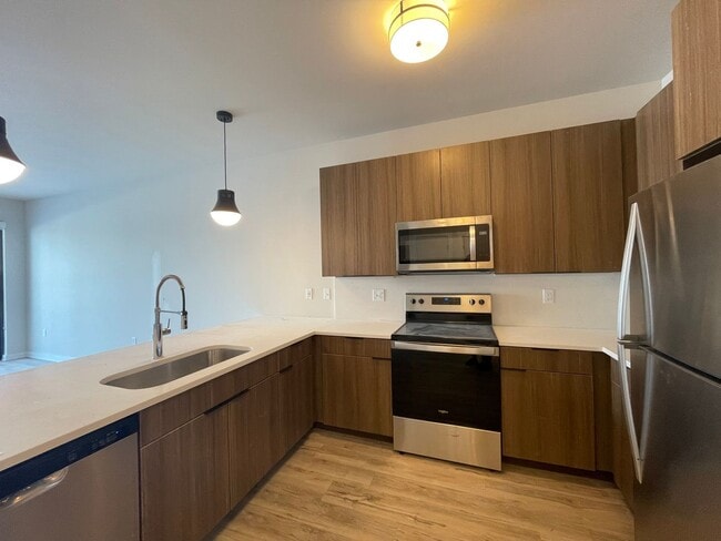 Photo - Loomis Crossing Apartments