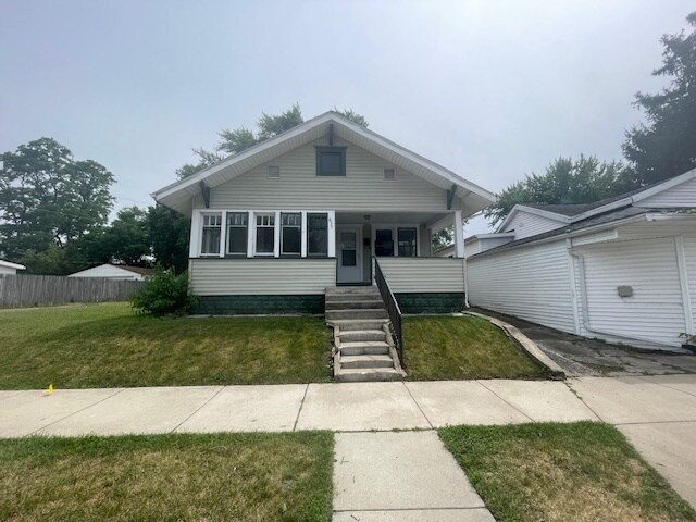 Photo - 915 E Mishawaka Ave House