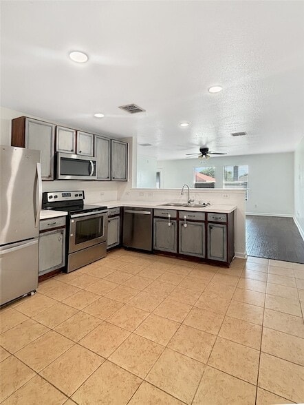 Photo - 1217 Caroline Dr