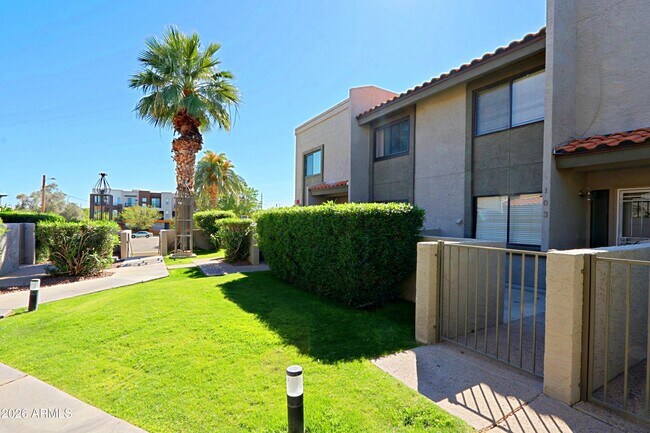 Photo - 2615 Hayden Rd