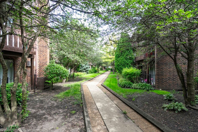 Photo - 1305 Turtle Creek Cir