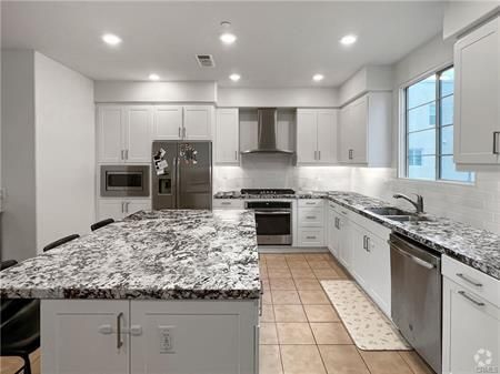 Building Photo - 125 Cadence Rental