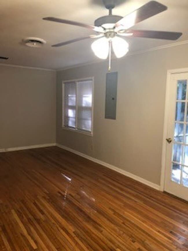 Photo - Three Bedroom 1 Bath Home/1 Car Carport