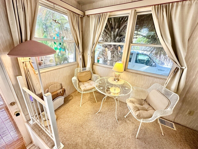 Photo - 1091 Nettles Blvd Unidad SI ID1537517P