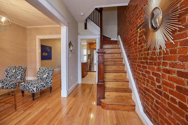 Photo - 3 level townhouse w 2br 2.5ba, parking spo...