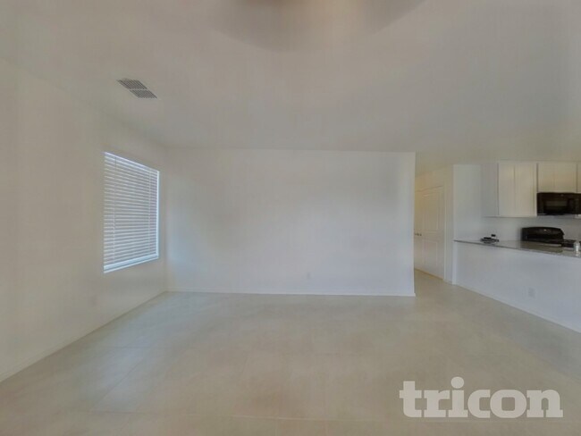 1603 Rosy Finch Dr