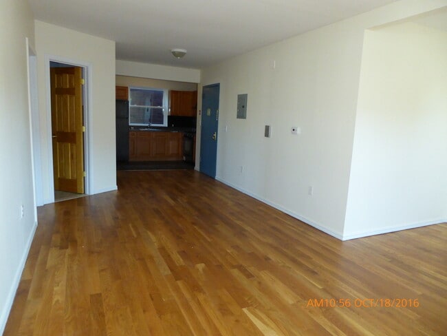 Photo - 441 E 180th St Unit APT#1